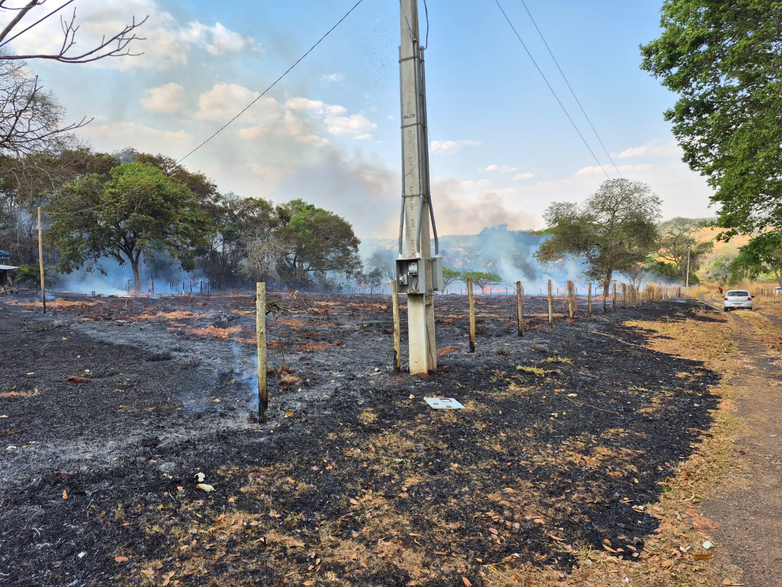 Ressarcimentos de danos elétricos e lucros cessantes